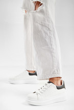 Παραλλαγή-Λευκό